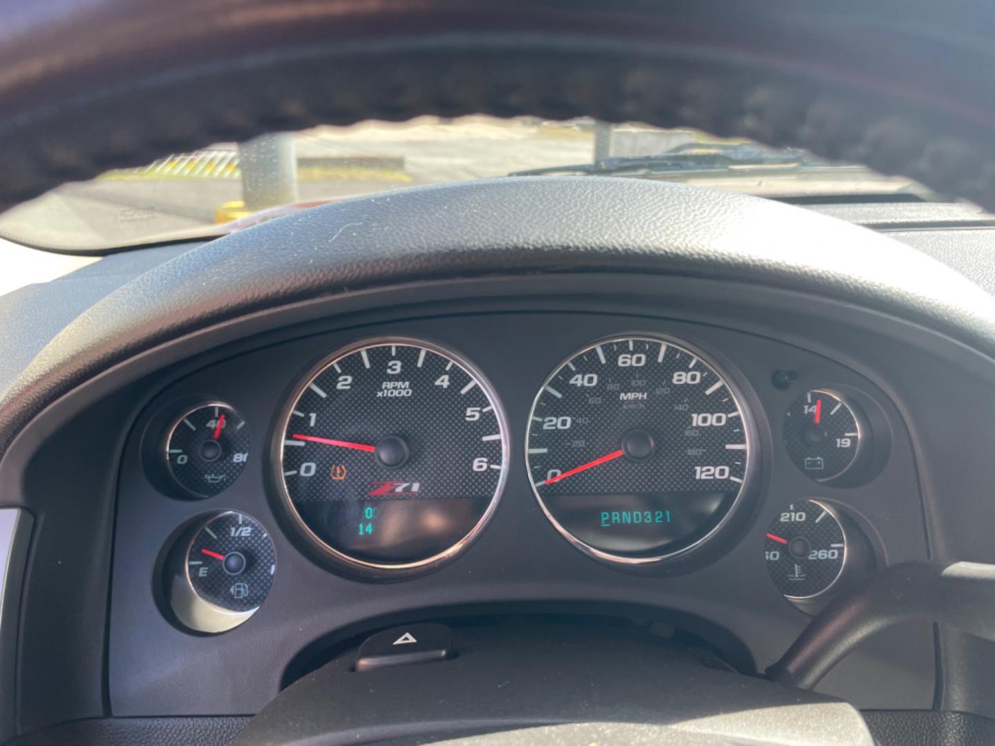 2008 Maroon Chevrolet Suburban 1500 (3GNFK16348G) with an V8, 5.3 Liter engine, Automatic, 4-Spd w/Overdrive transmission, located at 8008 Warden Rd, Sherwood, AR, 72120, (501) 801-6100, 34.830078, -92.186684 - Photo#19